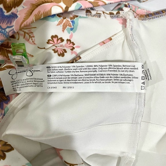 NWT Jessica Simpson Sportswear Women's White Floral Tank Top Size Large - Picture 4 of 7